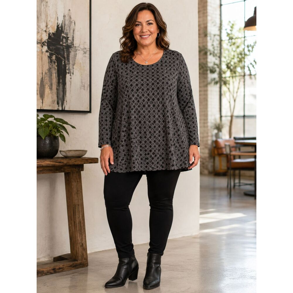 J.Jill Women's 3X Ponte Knit Tunic Top Black Gray Geometric Plus Size